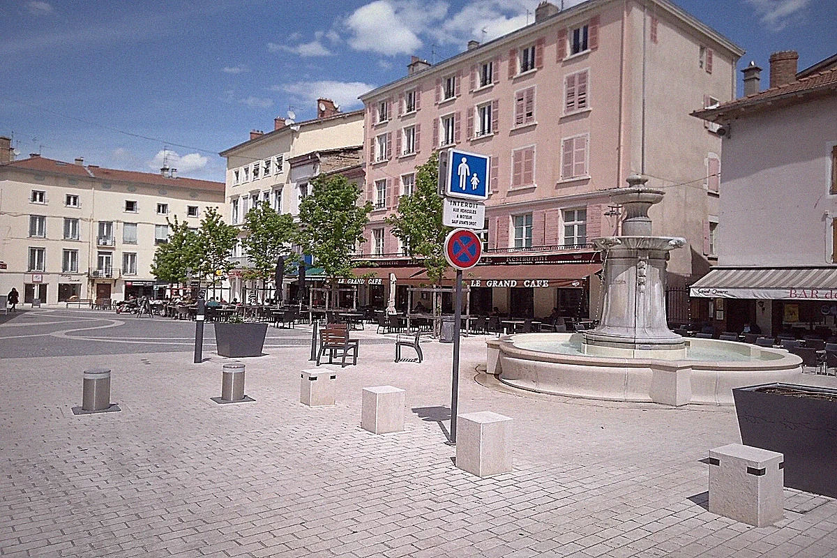 Bourgoin-Jallieu — vue de la ville